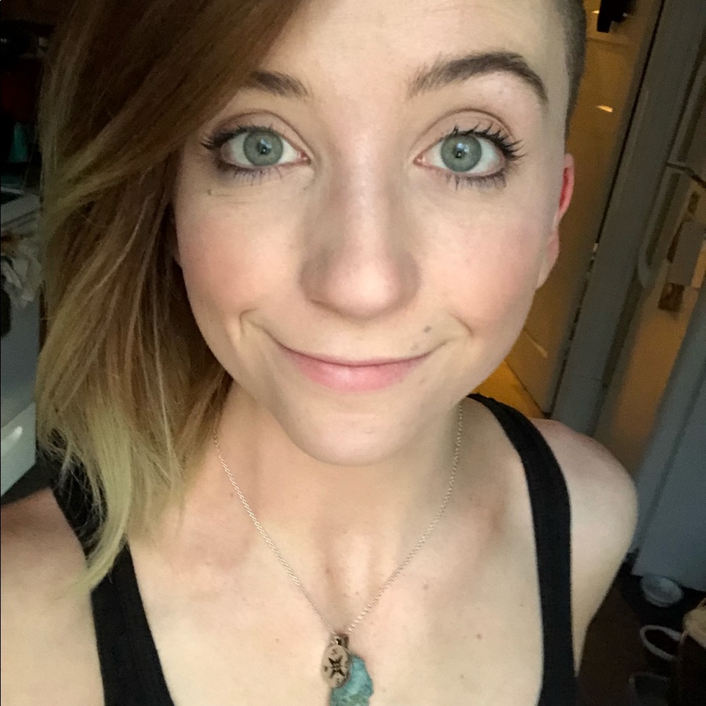 Meet your Posher, Kay